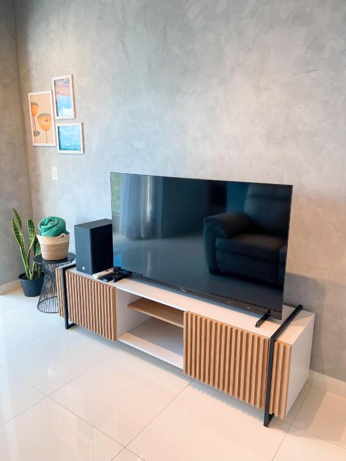 Palmas Experience - Apartamento Vista Lago, Proximo Ao Shopping Luaran gambar